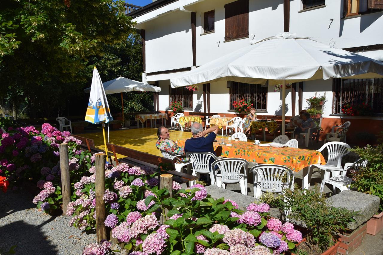 Albergo Rifugio Montecucco Piampaludo Exterior photo